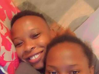 Erootiline videovestlus Hippies02