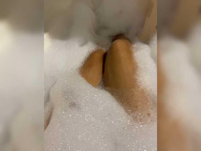 Fotod HloyaConect Hey guys!:) Goal- #Dance #hot #pvt #c2c #fetish #feet #roleplay Tip to add at friendlist and for requests!