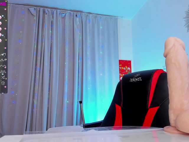 Ringhäälingupildid Holly-Lopez