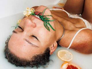 Erootiline videovestlus HolyMummy