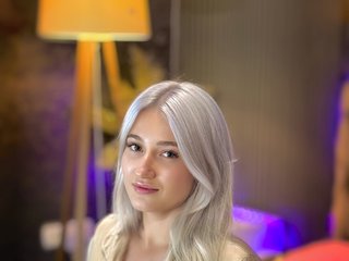 Erootiline videovestlus HollyTaillor