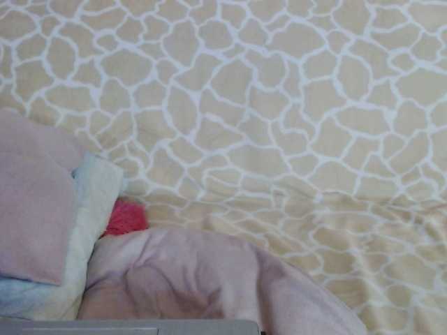 Ringhäälingupildid HolyJulie