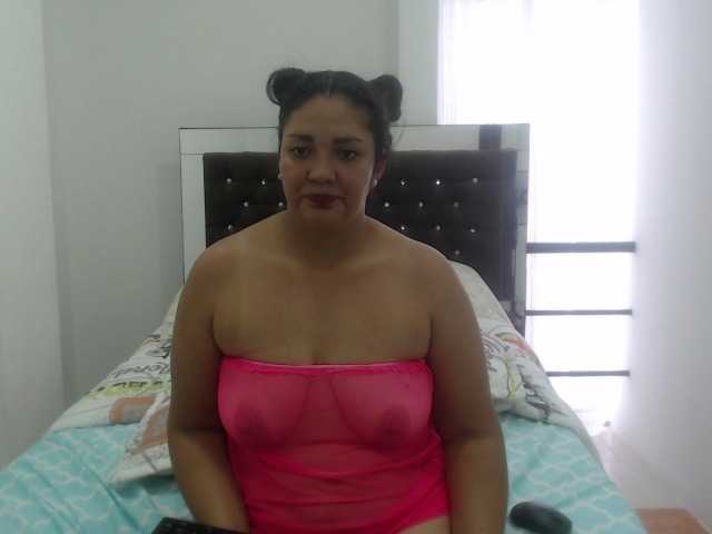 Fotod Honey-Girl-km Hey guys ask me for my hot pictures at goal i play with my wet pussy #latin #dildo #bigtits #deliciuspussy