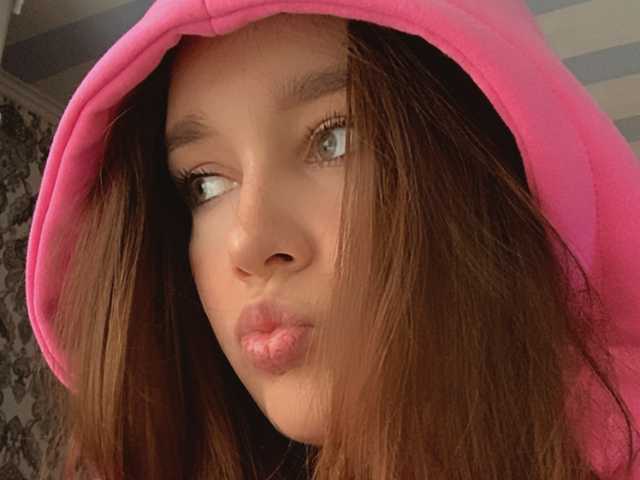 Profiili foto Honeyy-beee