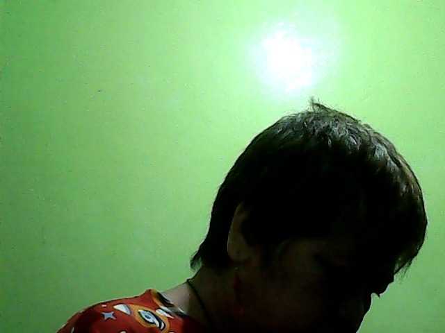 Ringhäälingupildid HornyGranny