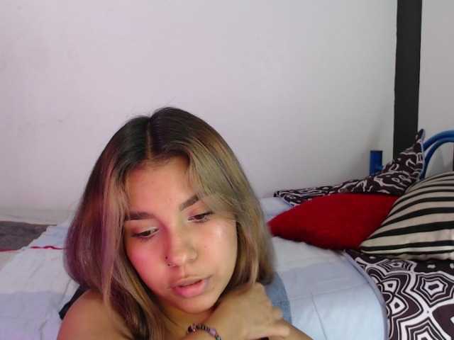 Fotod HornyZoe Come and have fun with me we will have a good time, will be everything you ask me #Big Ass #Twerk #Ahegao