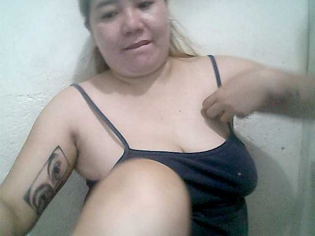 Ringhäälingupildid Hotboobies19