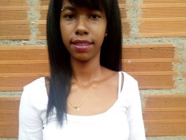 Profiili foto hotbrunettev