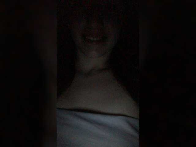 Ringhäälingupildid HottBabe