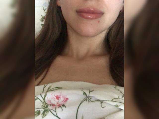 Ringhäälingupildid HottBabe