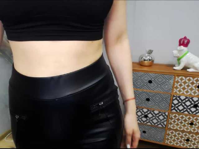 Ringhäälingupildid hottieLAURA