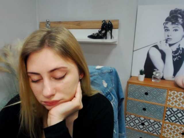 Ringhäälingupildid hottieLAURA