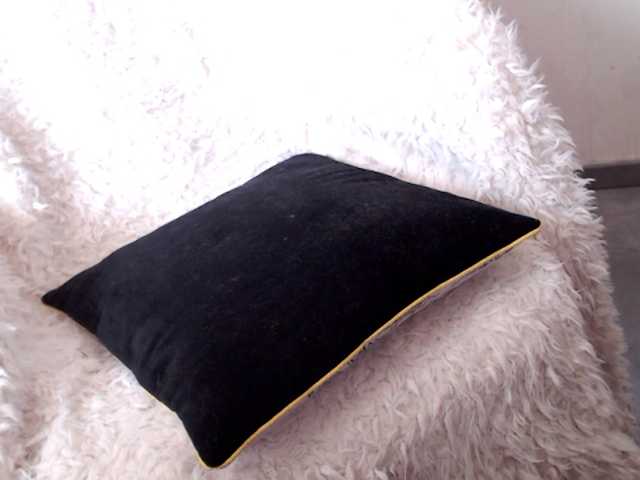 Ringhäälingupildid hottielouve