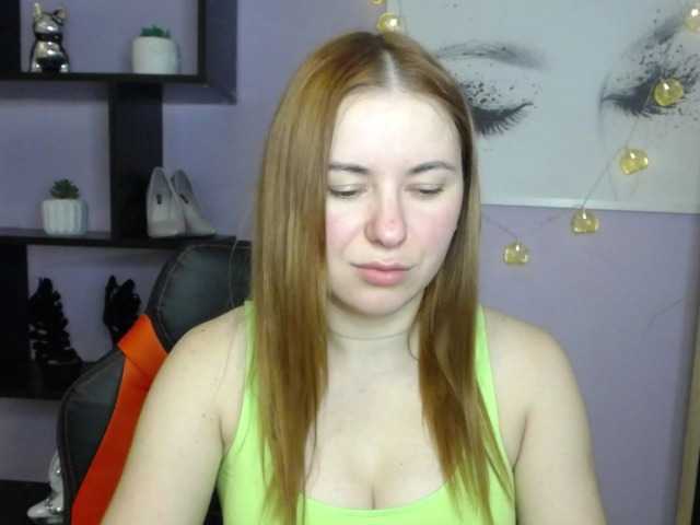 Ringhäälingupildid hottiexLayla