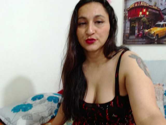 Fotod HotxKarina Hello¡¡¡ latina#play naked for 100 tips#boob for 30# make happy day @total Wanna get me naked? Take me to Private chat and im all yours @sofar @remain Wanna get me naked? Take me to Private chat and im all yours