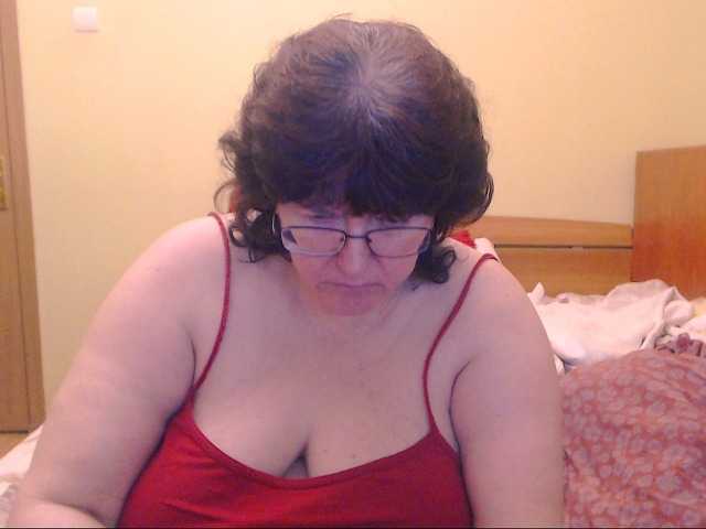 Ringhäälingupildid HugeTitsXXX