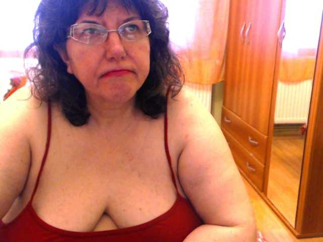 Fotod HugeTitsXXX Hi my Guests! Welcome to my room! Hope you are feeling good today Enjoy, relax and have fun!! My pussy is very hot and wet now ... we can masturbate together if you give me 160 tokens.