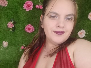 Erootiline videovestlus HugeTittiess