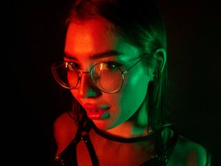Erootiline videovestlus iampiggygirl