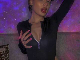 Erootiline videovestlus ilsiyara