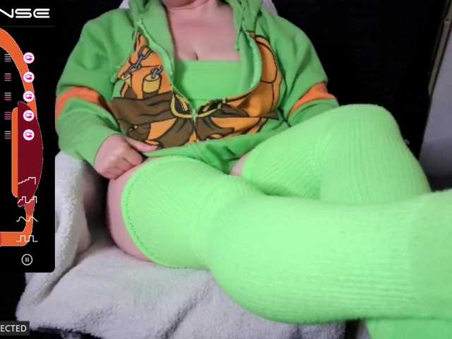 Fotod imaboulder Socks off at 500 TKNS Sweater off at 2,000 TKNS Social in bio to subscribe and DM me