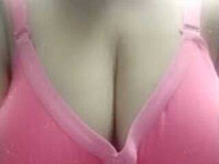 Erootiline videovestlus IndianEsha