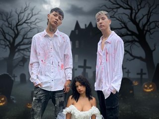 Erootiline videovestlus Innocent-Looks