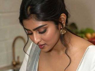 Erootiline videovestlus IqraQueen