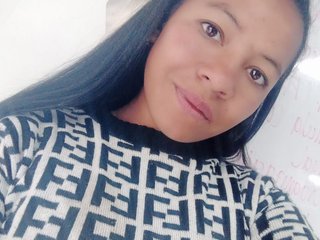 Erootiline videovestlus Isis-Casas