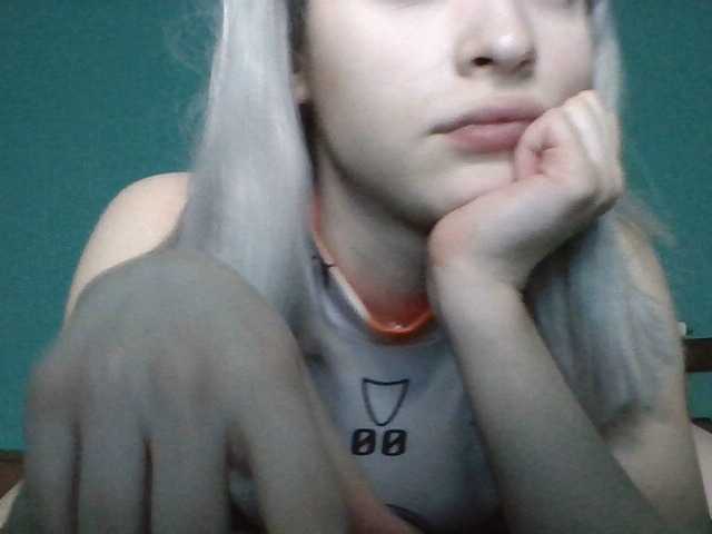 Ringhäälingupildid Ivanka-Chan