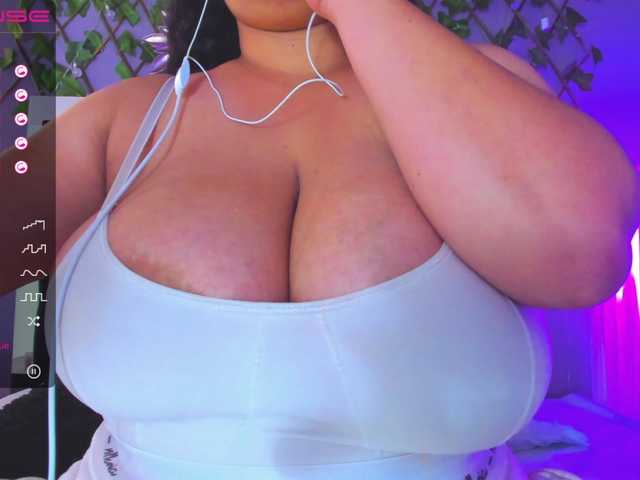 Fotod ivonstar play pussy 100 #latina #bbw #curvy #squirt #bigboobs