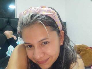 Erootiline videovestlus Jacky-bm