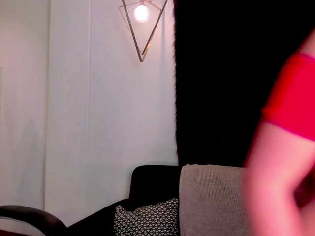 Ringhäälingupildid JadeEvans