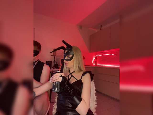 Ringhäälingupildid SOFYandMIKE