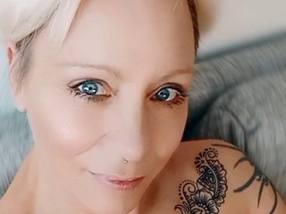 Erootiline videovestlus JaninaSecrets