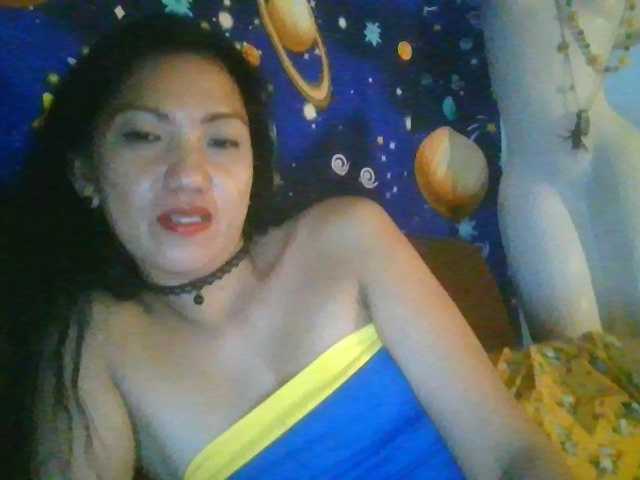 Fotod TinaJade Join me for a hot private chat. Let's have fun together :-) #asian #massage #dancing #chatting