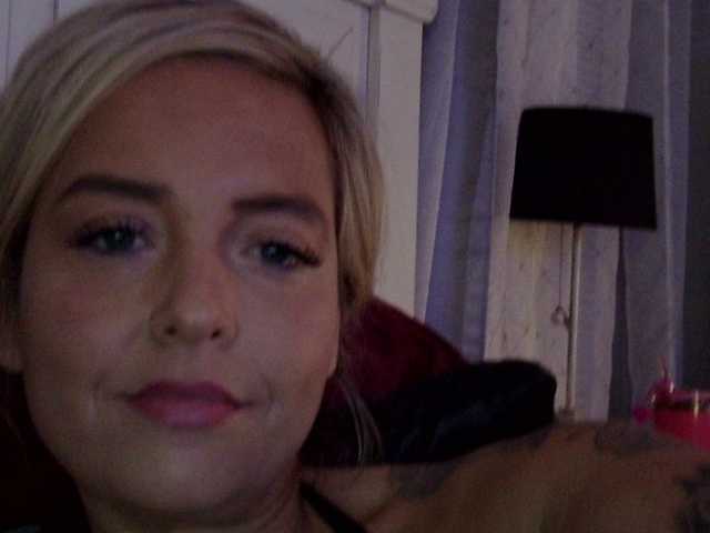Ringhäälingupildid JennaLynn