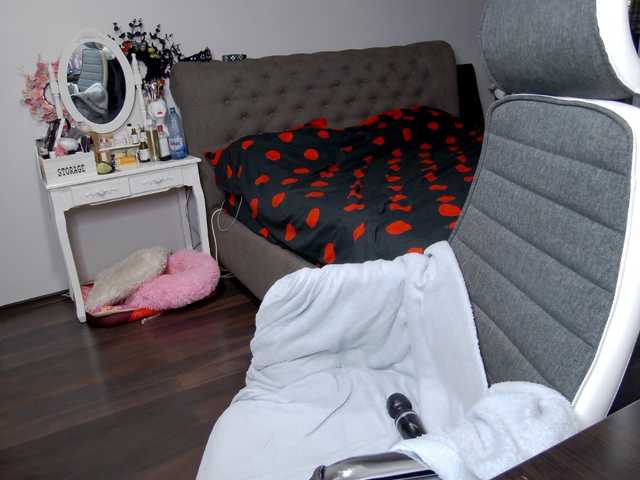 Ringhäälingupildid Jennifer95
