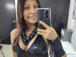 Erootiline videovestlus jessyqueen-1