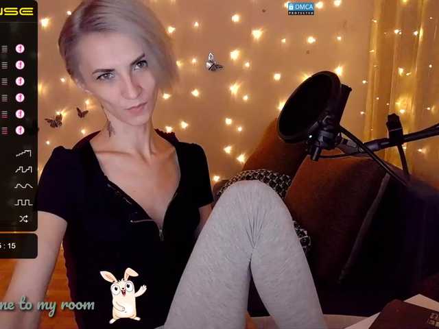 Fotod Evis_ Hi, I'm Judy. The hottest girl here. I only go to private. We are going to a hot show in fries. Goal: 999 tokens. (Collected – 684 , left – 315 . Do not forget to put love.