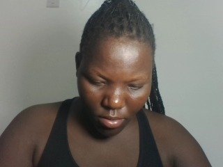 Erootiline videovestlus JuicyBlacktits