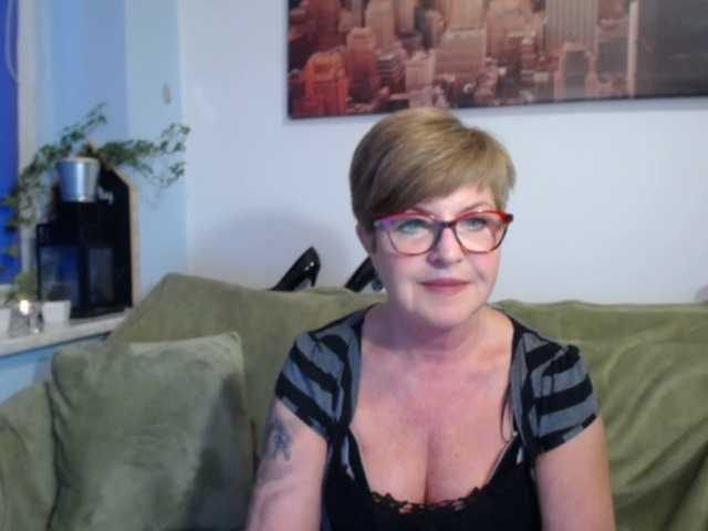 Ringhäälingupildid julieamberx