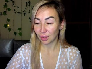 Erootiline videovestlus Jullyblondkiss