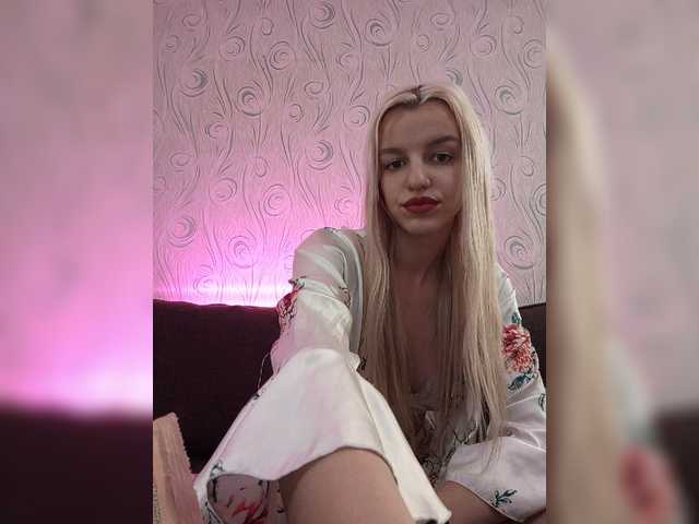 Ringhäälingupildid Hungry-Bunnyy