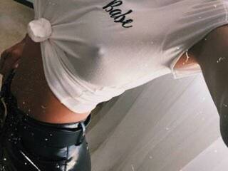 Erootiline videovestlus --__-