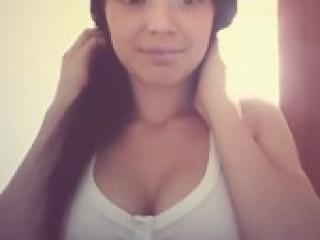 Erootiline videovestlus k0nfeta
