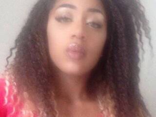 Erootiline videovestlus KaraJewel