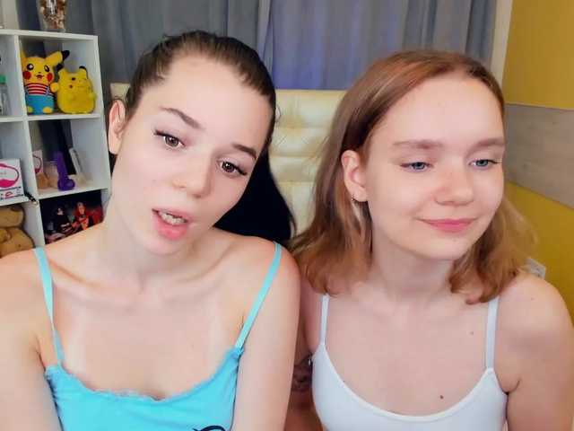 Fotod KarenHeidi Hey guys❤️ Our name are Heidi and Kylie. Welcome in my room Full naked in Pvt❤️
