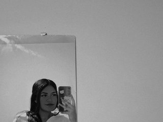 Erootiline videovestlus karla-bustos