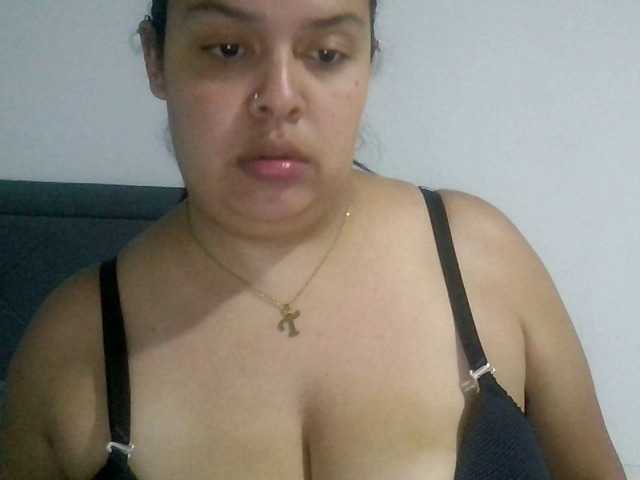 Fotod karlaroberts7 i´m horny ... make me cum #bigboobs #anal #bigpussylips #latina #curvy